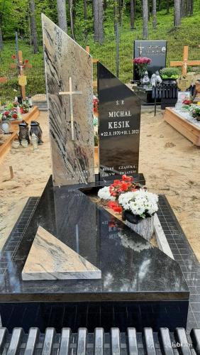 lubkam_nagrobek_20210524_142035