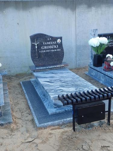 lubkam_nagrobek_20221103_111825