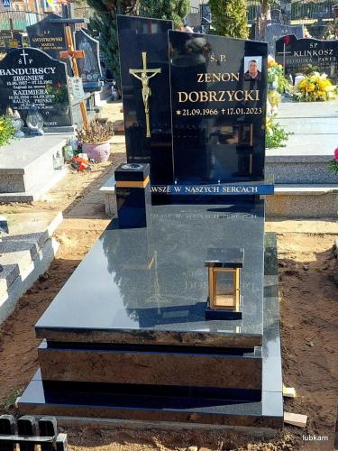 lubkam nagrobek 20230315 124048