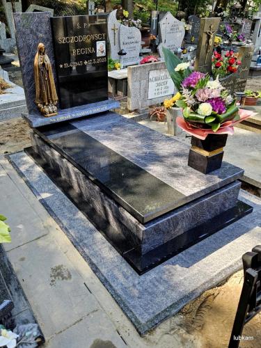 lubkam nagrobek 20230616 144638